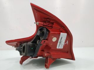 Piloto tras izq peugeot 9683460880g 3008 559789