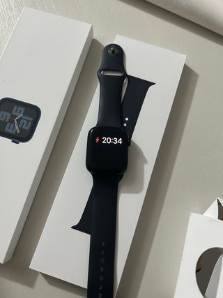 Apple Watch SE 2023 GPS + Cellular Negro