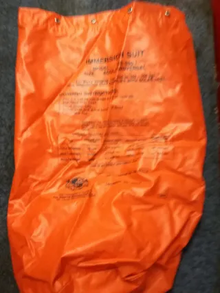 Traje de Inmersión ISS-6901 SOLAS 74/83