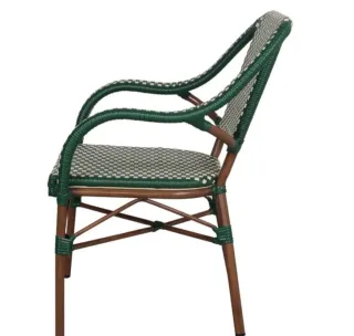 Silla ratán terraza con reposabrazos