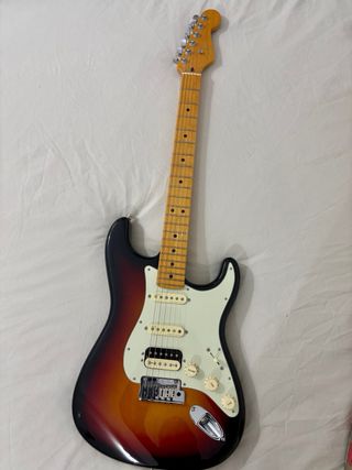 Fender American Ultra Stratocaster Impecable