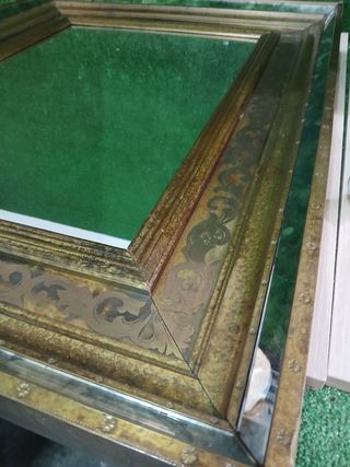 ESPEJO CON DOBLE MARCO DE MADERA Dorado