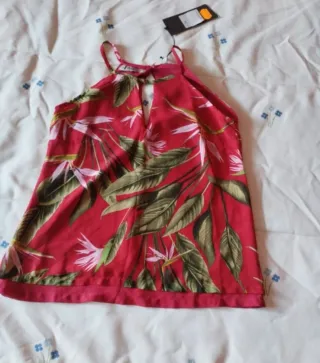 Blusa de seda con estampado floral