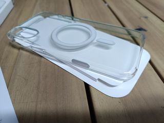 Funda transparente con MagSafe para el iPhone 16 Plus