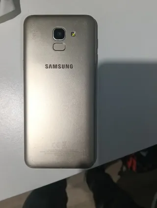 Samsung Galaxy J6