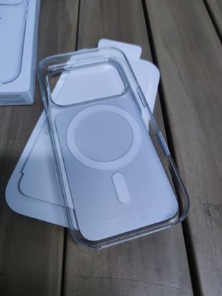 Funda transparente con MagSafe para el iPhone 17 Pro