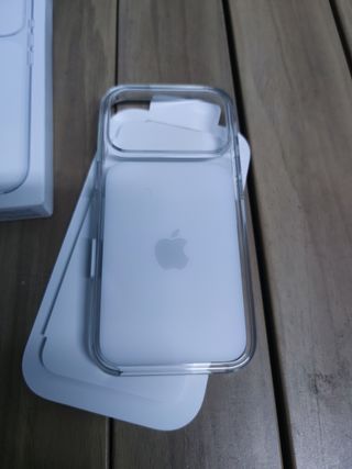 Funda transparente con MagSafe para el iPhone 17 Pro
