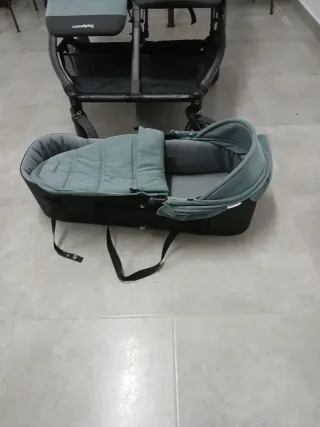 Silla de paseo doble Casualplay con capazo