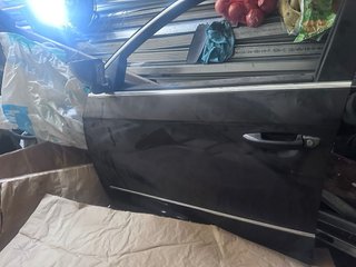 puerta izquierda Passat 2007