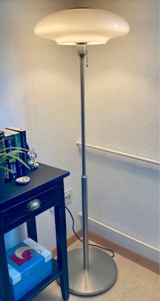 Lámpara de pie Ikea Tällbyn
