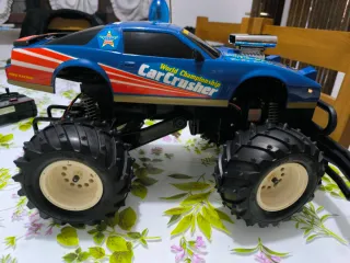 Nikko Car Crusher Monster Truck Radiocomandato
