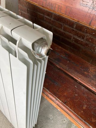 Radiador blanco de aluminio