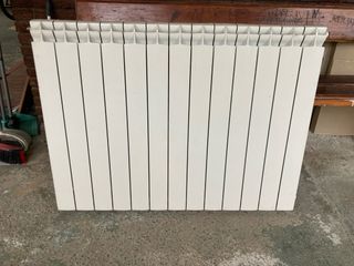 Radiador blanco de aluminio