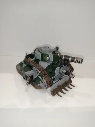 Tanque lemán russ Astra militarium De plástico,