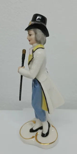 Figurita Antigua porcelana  Dresden