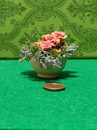 Miniatura Cesto di Fiori Ceramica
