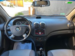 Chevrolet Aveo 2009 1.2i 85CV..82.000km Etiqueta C