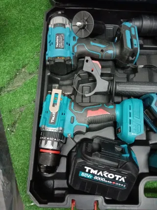 Valigetta Utensili 4 in 1 Doppia Batteria 88V