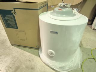 Termo Eléctrico Regent 50L