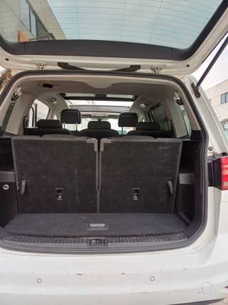 Volkswagen Touran 2.0tdi DSG SPORT 7pl