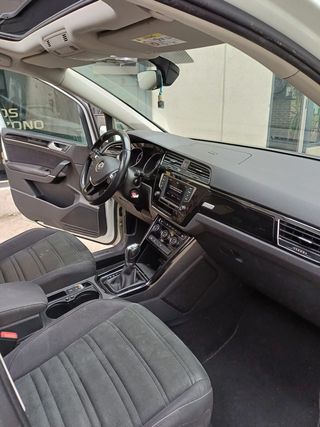 Volkswagen Touran 2.0tdi DSG SPORT 7pl