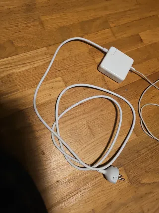 Cargador Apple 87W USB C + Cable