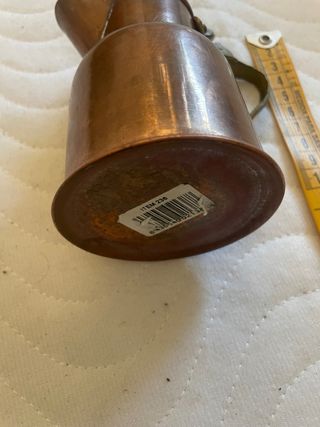 Tetera antigua de cobre