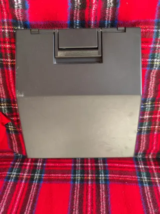 Máquina de escribir Olivetti Lettera 40