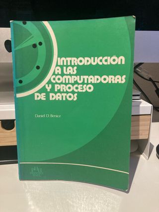 Introducción a las computadoras y proceso de datos