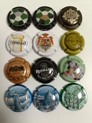 Lote 12 chapas de cava