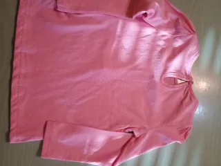 Maglietta rosa con coniglietti