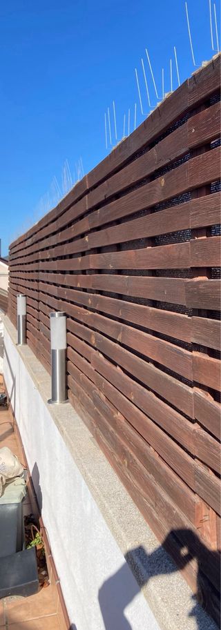 Valla de madera 8 losetas + 5 postes