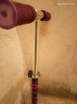 Patinete infantil rosa y morado