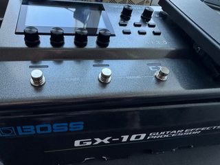 Boss GX-10 multiefectos