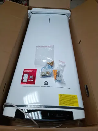 Ariston Velis Termo Eléctrico 100L Litros