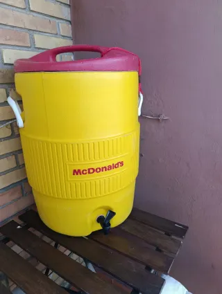 Bidón Bebidas Retro McDonald's.