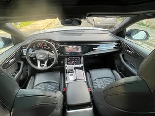 Audi RSQ8 IVA