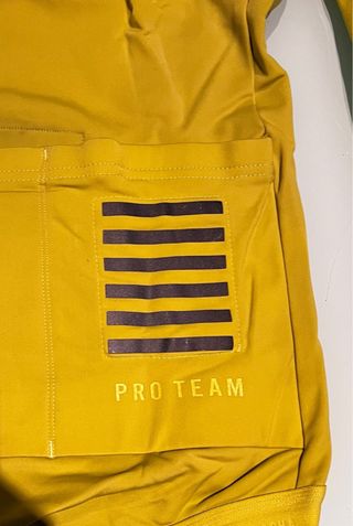 Chaqueta Rapha Amarilla PRO Team