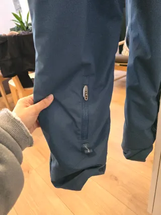 Pantalón de esquí 8 a 10 años. 1 uso