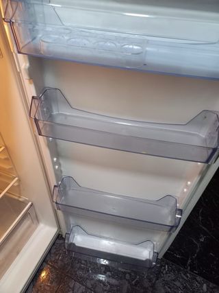 Nevera Benavent Blanca