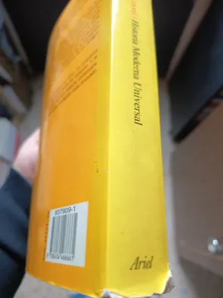 Historia moderna universal. Ed Ariel.