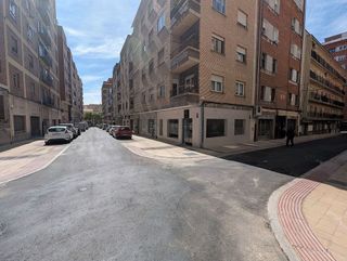 Local comercial en alquiler en Salesas - Labradores en Salamanca