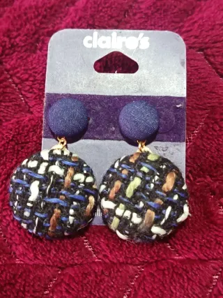 Pendientes estilo botón