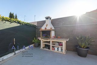 Chalet en venta en Les Creus-Can Feliu de Merola-Can Moré en Pineda de Mar