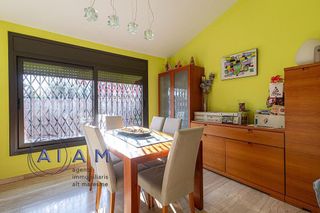 Chalet en venta en Les Creus-Can Feliu de Merola-Can Moré en Pineda de Mar