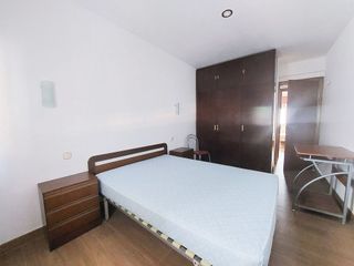 Piso en alquiler en Valdeacederas en Madrid