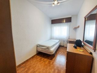 Piso en alquiler en Valdeacederas en Madrid