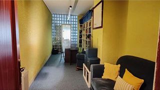 Oficina en alquiler en Cuatro Caminos en Santander