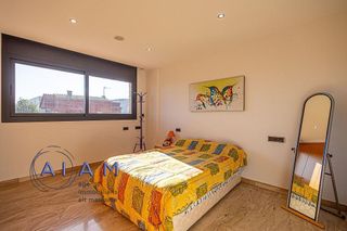 Chalet en venta en Les Creus-Can Feliu de Merola-Can Moré en Pineda de Mar