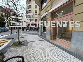 Local comercial en alquiler en Gros en San Sebastián-Donostia